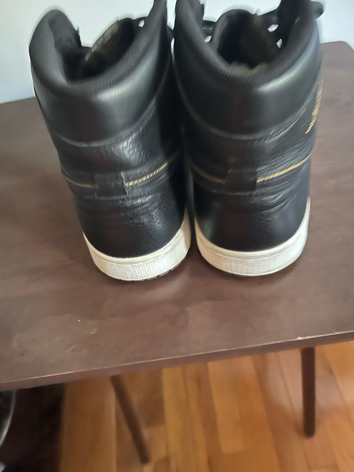 Nike Jordan 1 Retro High City of Flight Trainers Size 10.5