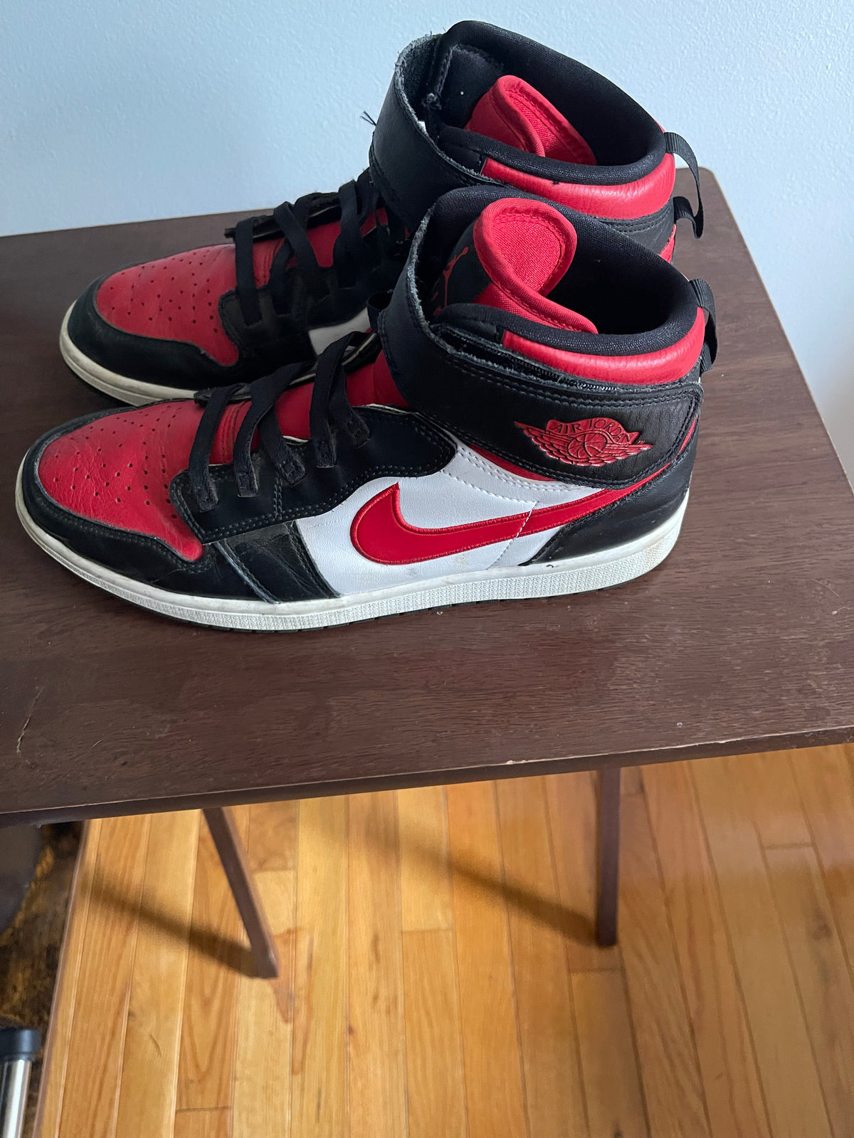 Air Jordan 1 Fly Ease Velcro  Size 10.5